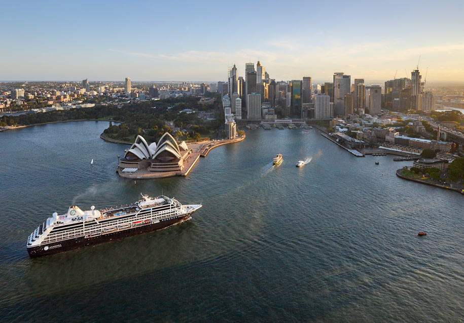 Azamara Arrives in Sydney Azamara Arrives in Sydney